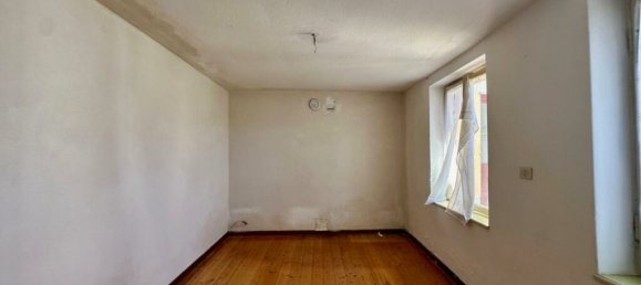 2 bedrooms House in Udine, Italy No. 258912 3