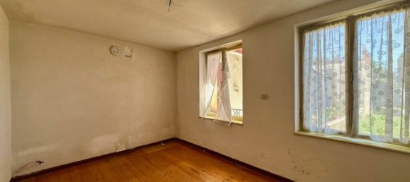 2 bedrooms House in Udine, Italy No. 258912 4