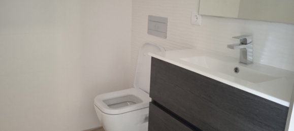 3 chambres Maison à Corroios, Portugal No. 92359 2