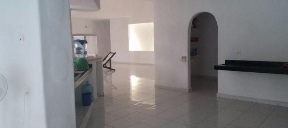 Дом с 4 спальнями в Мерида, Мексика № 41284 2