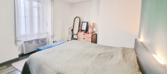 2 bedrooms House in Pont-du-Chateau, France No. 200453 13