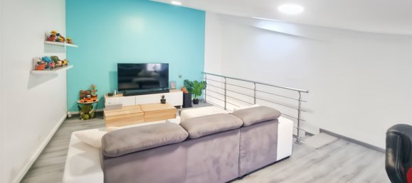 2 bedrooms House in Pont-du-Chateau, France No. 200453 9