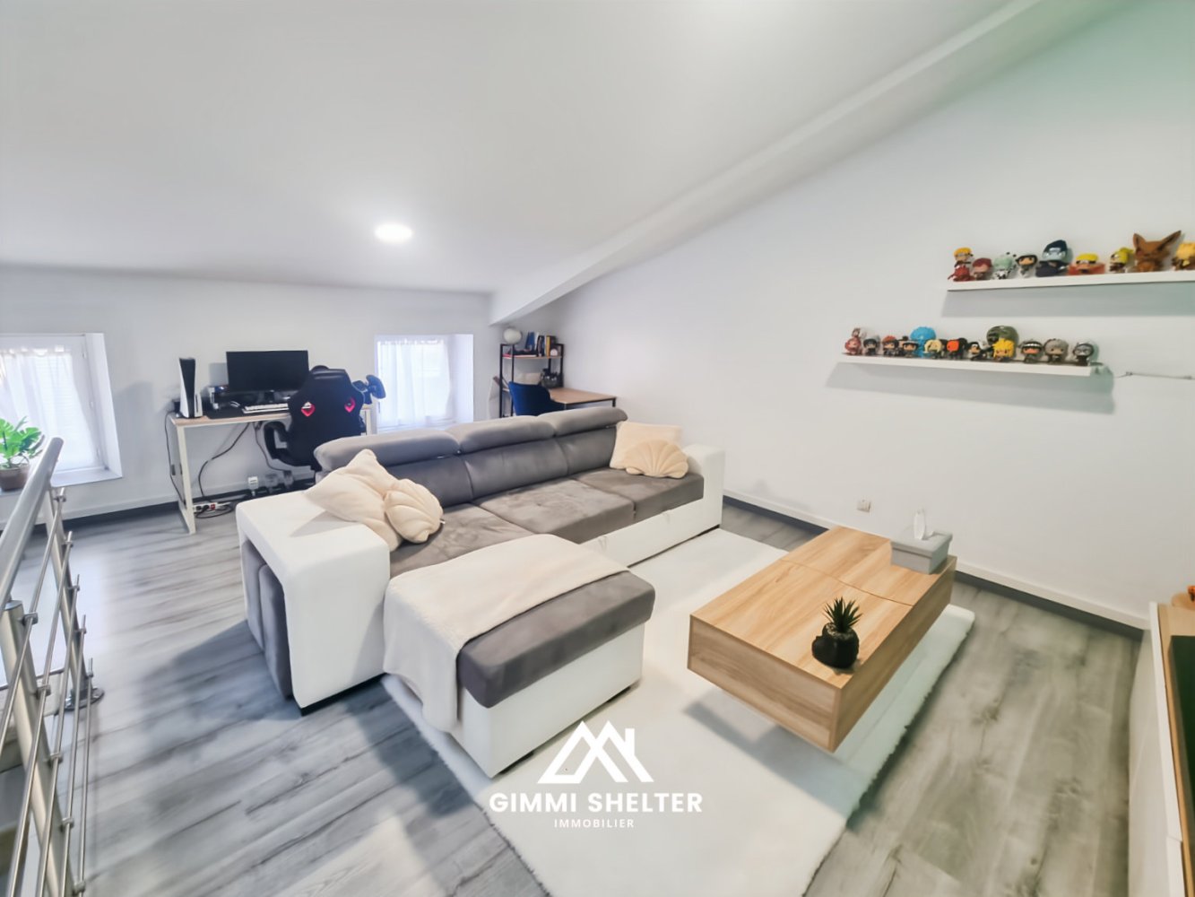 2 bedrooms House in Pont-du-Chateau, France No. 200453