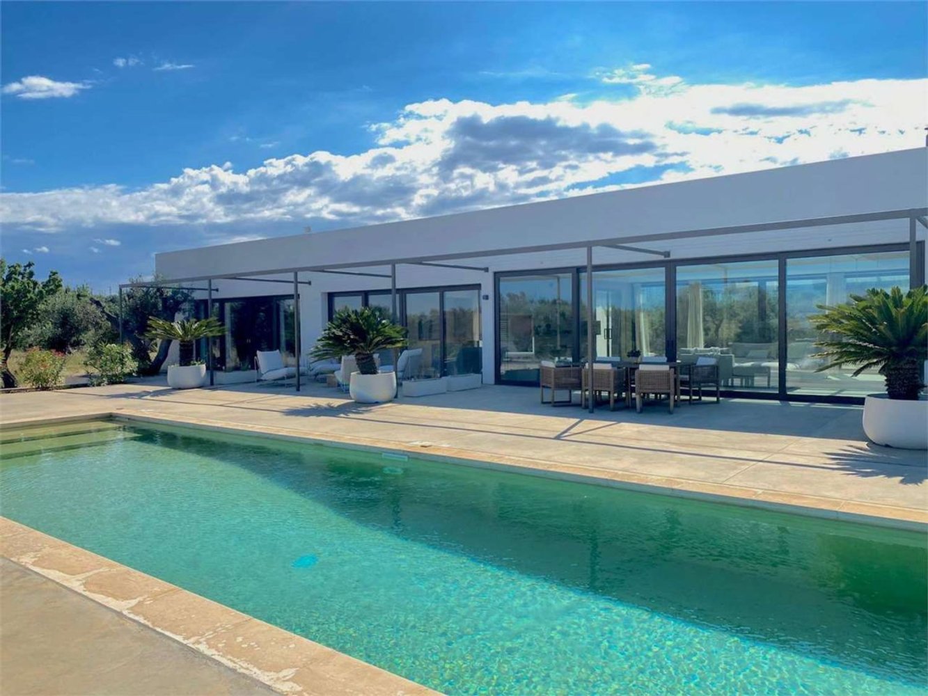 7 rooms Villa in Carovigno, Italy No. 282453