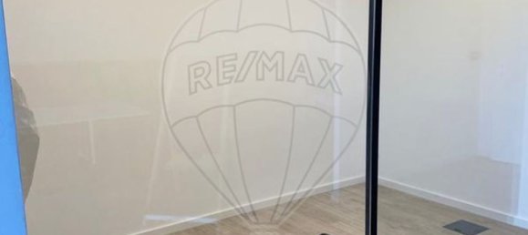 102m² Office in Loures, Portugal No. 73254 18