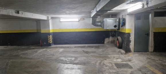 623m² Garage in Madrid, Spain No. 113996 7