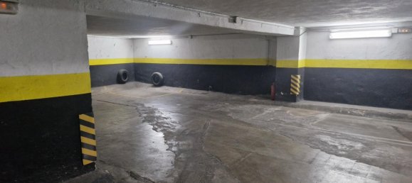 623m² Garage in Madrid, Spain No. 113996 5