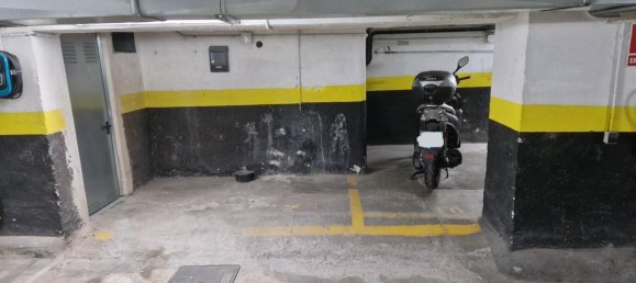 623m² Garage in Madrid, Spain No. 113996 8