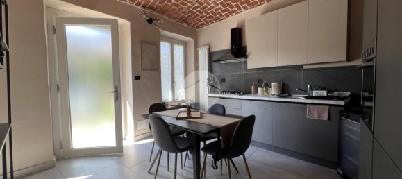 2 bedrooms House in San Mauro Torinese, Italy No. 340412 4