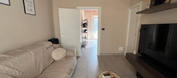 2 bedrooms House in San Mauro Torinese, Italy No. 340412 9