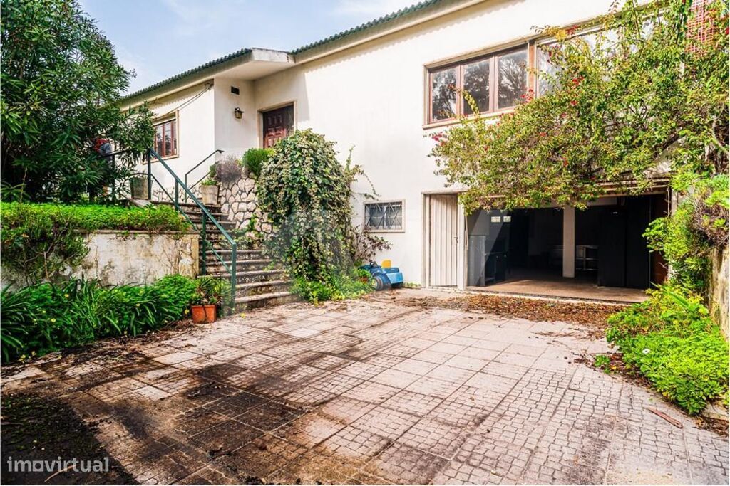 3 Schlafzimmer Haus in Corroios, Portugal, Nr. 63798