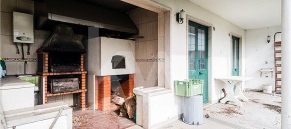 3 Schlafzimmer Haus in Corroios, Portugal, Nr. 63798 32