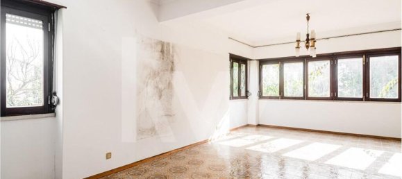 3 Schlafzimmer Haus in Corroios, Portugal, Nr. 63798 8