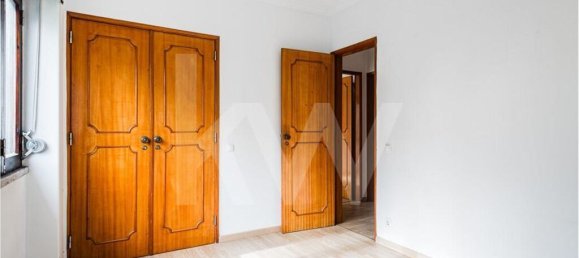 3 Schlafzimmer Haus in Corroios, Portugal, Nr. 63798 23