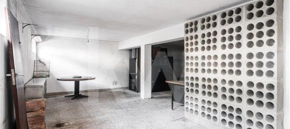 3 Schlafzimmer Haus in Corroios, Portugal, Nr. 63798 24