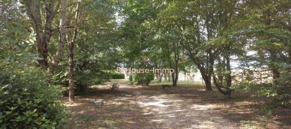 4 bedrooms House in Drache, France No. 68233 14