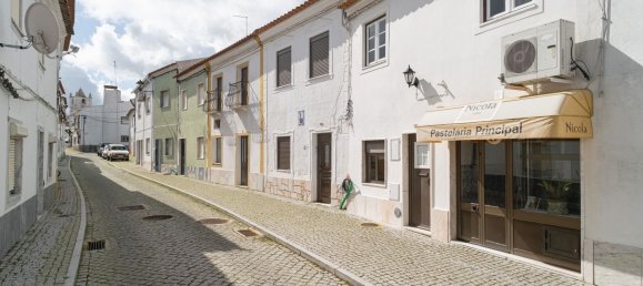 207m² Building in Vimieiro, Portugal No. 12749 20