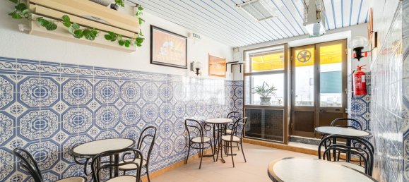 207m² Building in Vimieiro, Portugal No. 12749 22