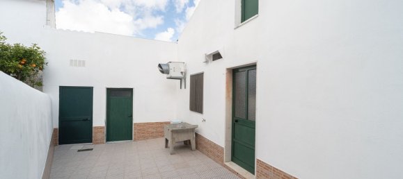207m² Building in Vimieiro, Portugal No. 12749 6