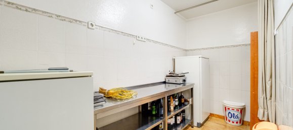 207m² Building in Vimieiro, Portugal No. 12749 26