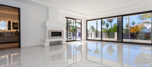 5 bedrooms House in Marbella, Spain No. 23010 8