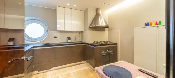 Apartamento de 3 divisões em Parma, Italy N.º 228869 18