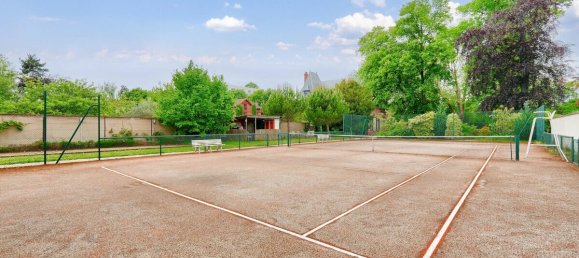 6 bedrooms Castles in Rueil-Malmaison, France No. 179919 30