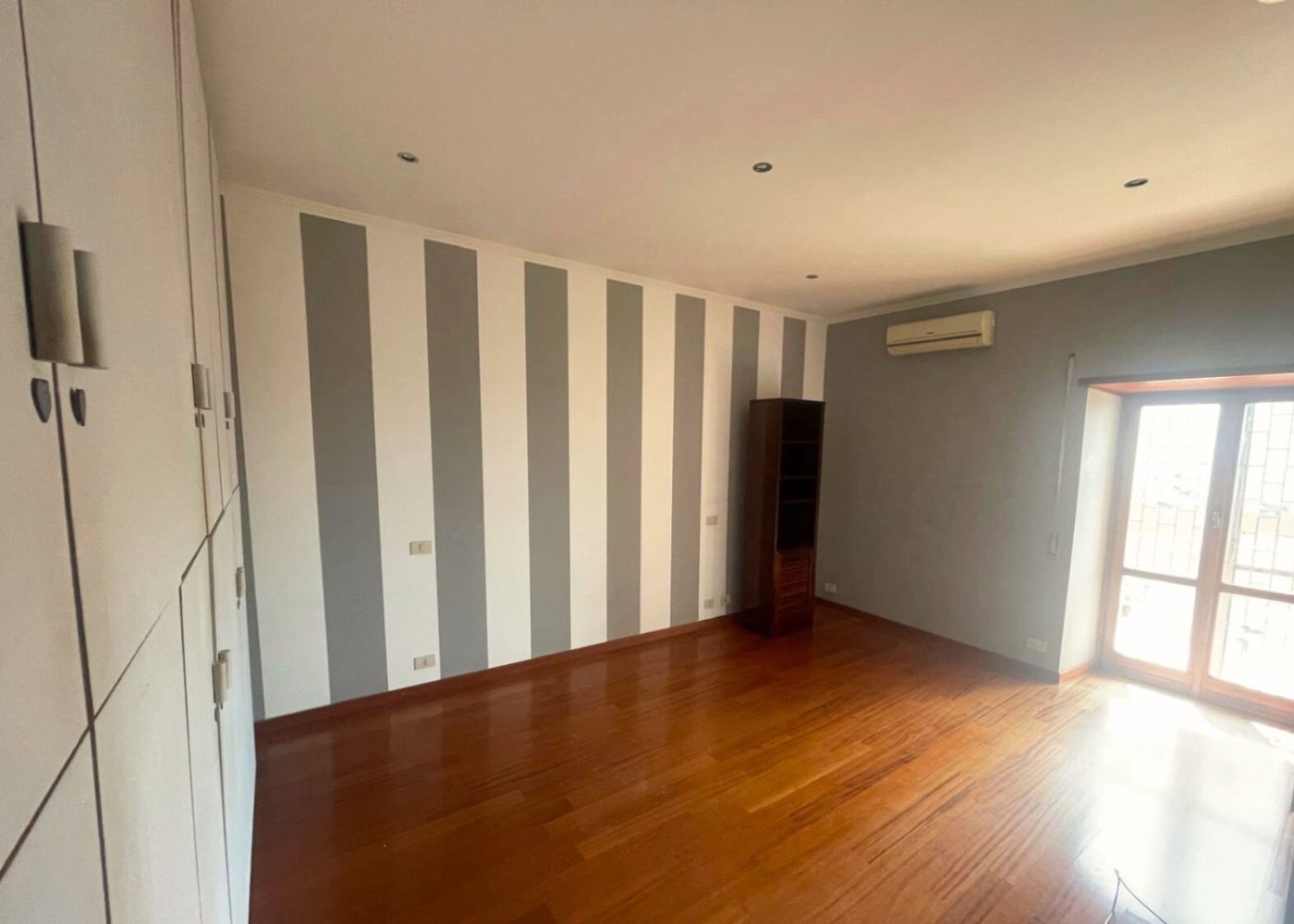 2غرفة شقة في Ariccia, Italy رقم 200619