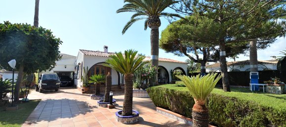 4 bedrooms Villa in La Zenia, Spain No. 522 4