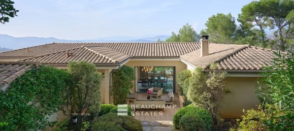 Villa de 5 dormitorios en Mougins, France No. 291875 3