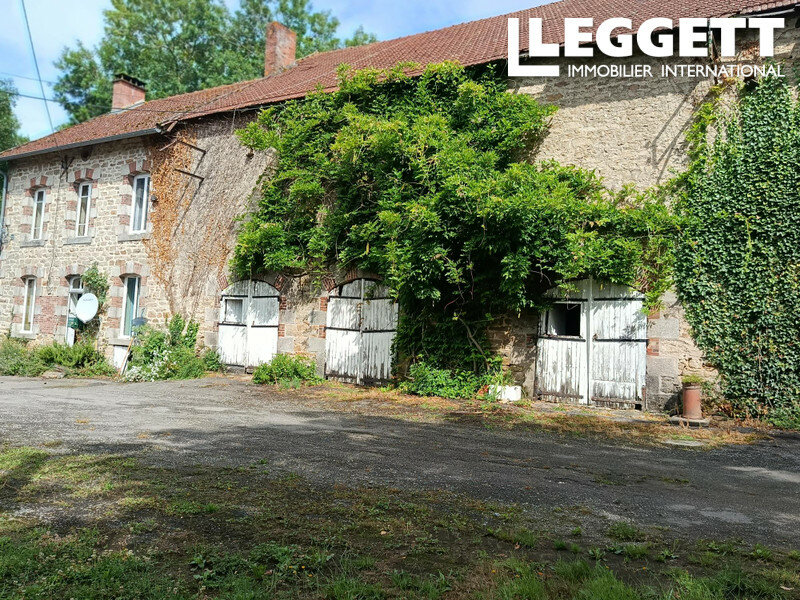 4 bedrooms Castles in Creuse, France No. 277329