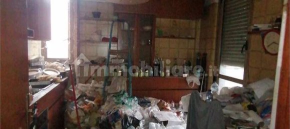 2 bedrooms Apartment in Parma, Italy No. 265859 4