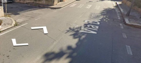 Коммерческая недвижимость 132м² в Изола ди Капо Риццуто, Италия № 260968 3