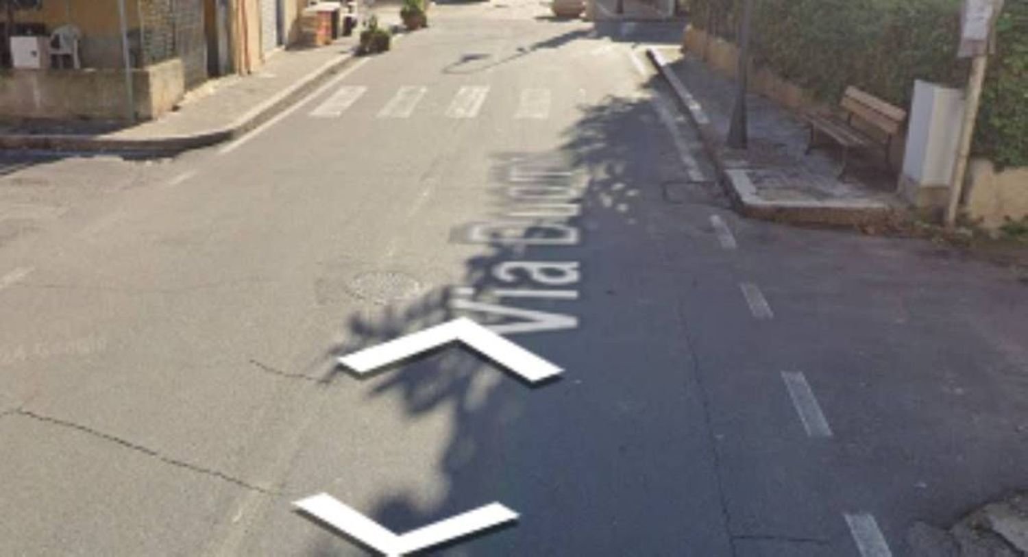 Коммерческая недвижимость 132м² в Изола ди Капо Риццуто, Италия № 260968