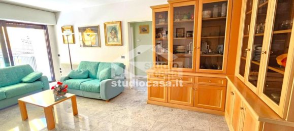 Apartamento de 4 dormitorios en Rovereto, Italy No. 372815 22