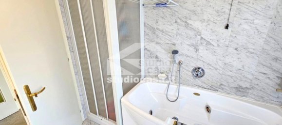 Apartamento de 4 dormitorios en Rovereto, Italy No. 372815 16