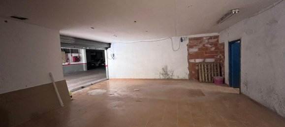 200m² Garage in Vilanova i la Geltru, Spain No. 141509 4