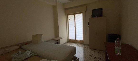 Apartamento de 5 habitaciónes en Palermo, Italy No. 72190 12