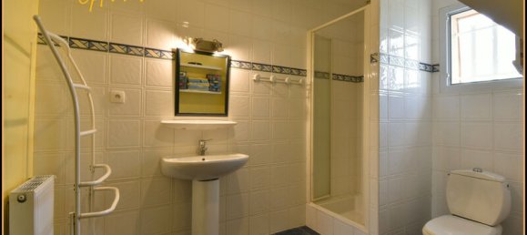 6 bedrooms Villa in Lucq-de-Bearn, France No. 286934 8