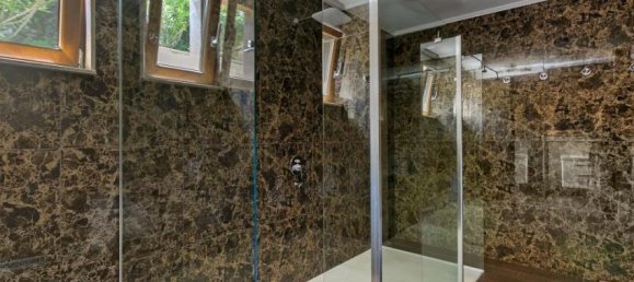 5 bedrooms Commercial property in Tivat, Montenegro No. 126 9