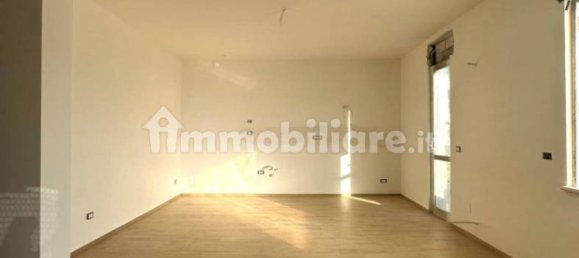 2 bedrooms Apartment in Pescara, Italy No. 342110 2