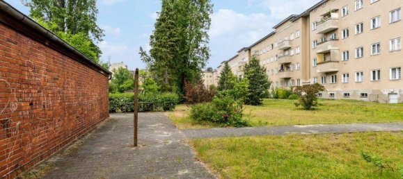 Здание с 1 комнатой в Райниккендорф, Германия № 59846 6