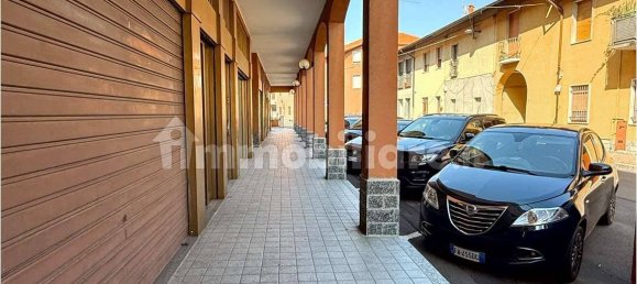 1-Zimmer Gewerbliche Immobilie in Cislago, Italy, Nr. 320022 9