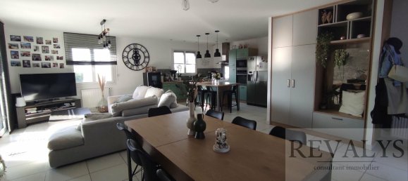 3 bedrooms House in Autun, France No. 358401 6