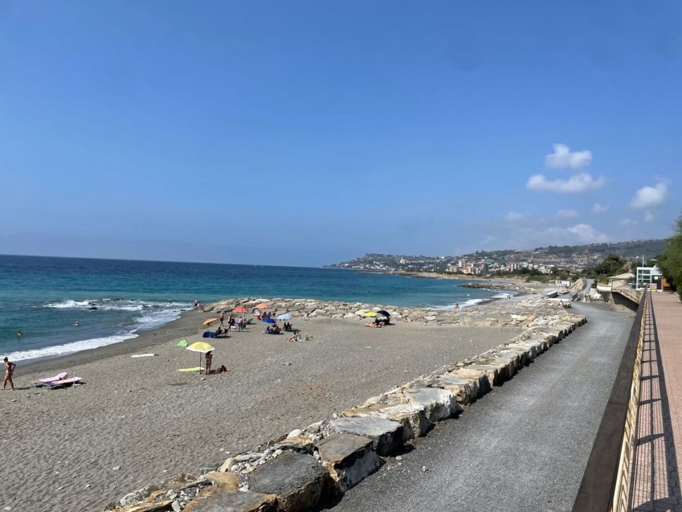 3 rooms Apartment in Riva Ligure, Italy No. 173889