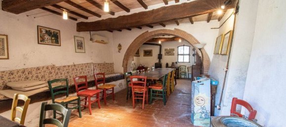 Casa de 10 habitaciónes en Asciano, Italy No. 57604 31