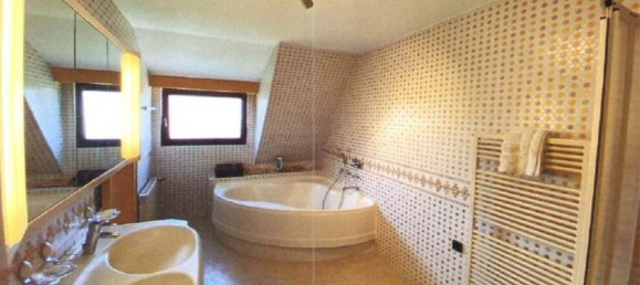 4 غرف نوم منزل في Stuttgart, Germany رقم 26713 8