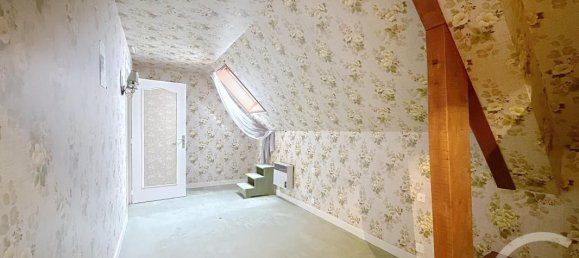 5 bedrooms House in Orcines, France No. 339116 10