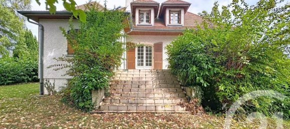 5 bedrooms House in Orcines, France No. 339116 16