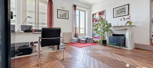 5 rooms Apartment in Versailles, France No. 327101 4